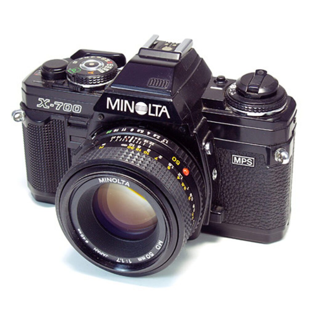 Minolta X-700